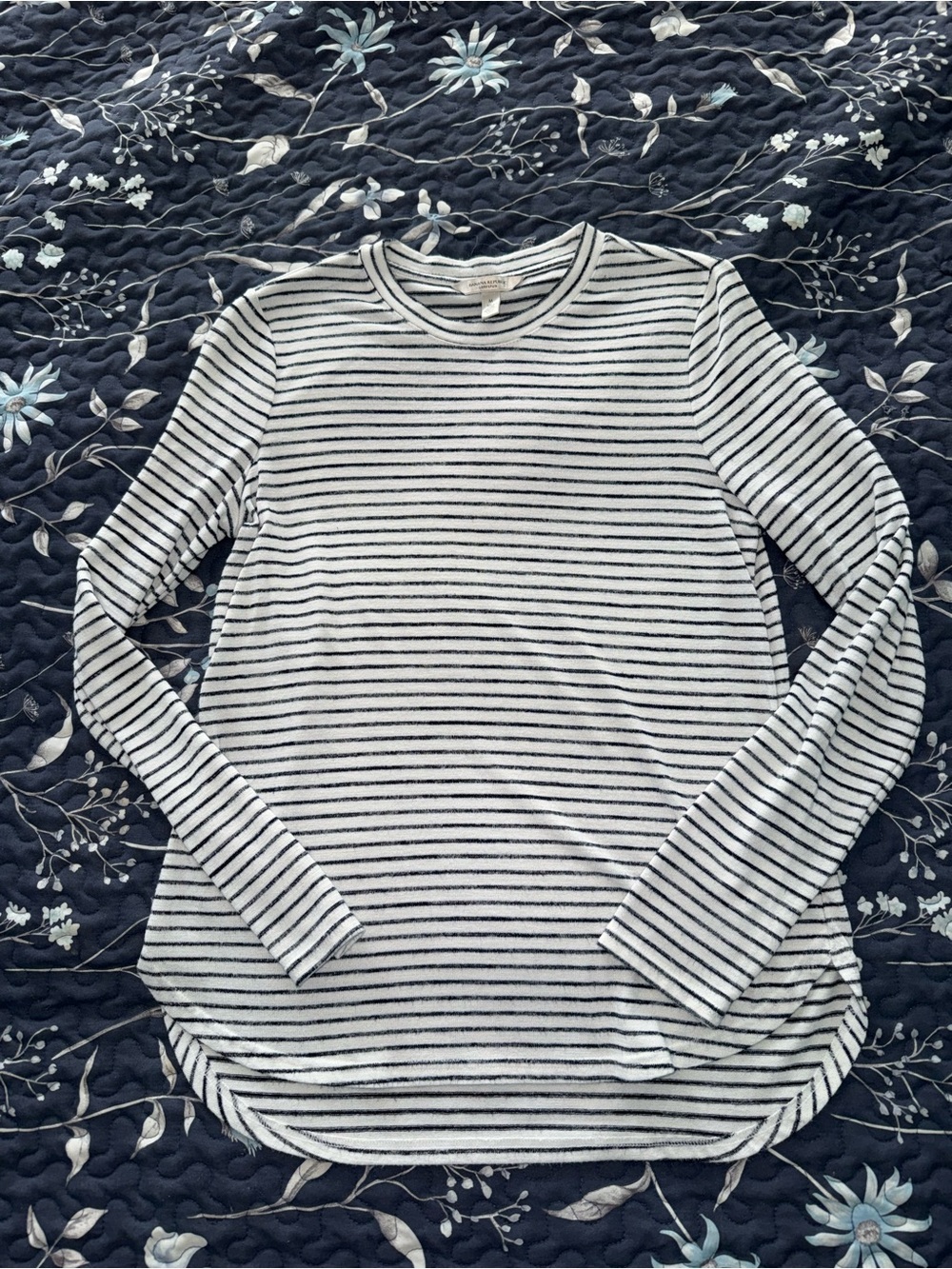 Banana Republic White and Black Striped Long Sleeve Top